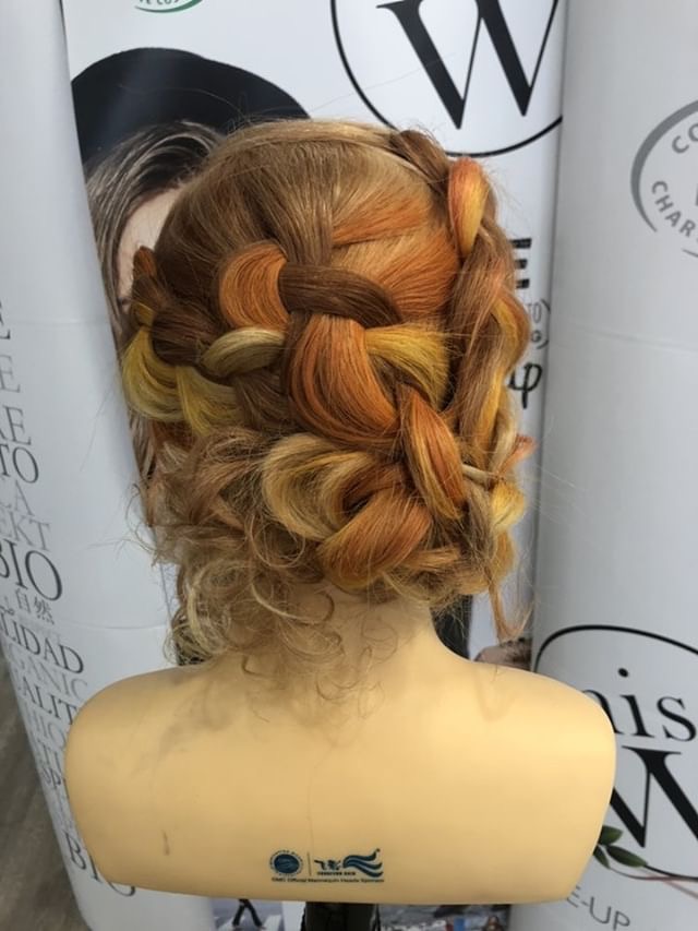 Chignon-fleur Etape3